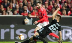 关于本菲卡成功零封马竞，门将赛后获得全场最佳的信息